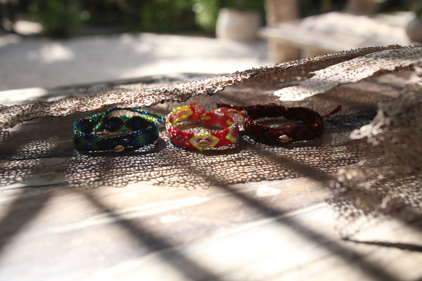 LORAE RUSSO x CASA VIOLETA: SHELL BRACELET